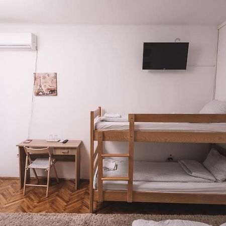 De Lux Apartment & Rooms Emilia Banja Luka Exteriér fotografie